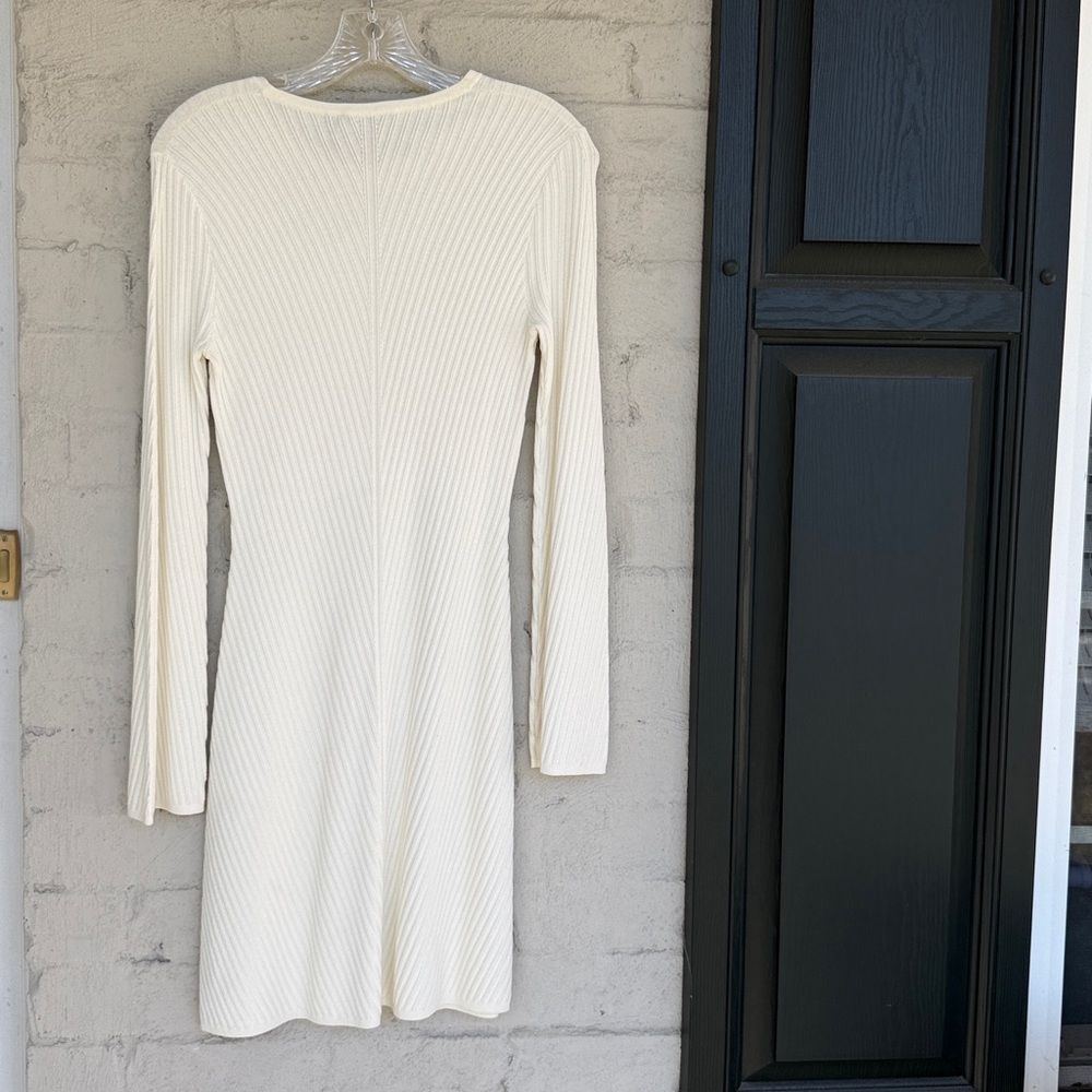 NWT Theory Ardesia Proseco Ribbed
Sweater Dress Eggshell Size Small - Picture 7 of 12